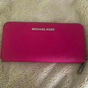 Michael Kors wallet